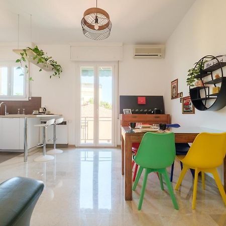 Fabula Rooms 3 Suites With Private Bathroom Bolonia Exterior foto
