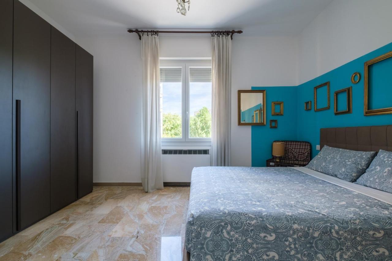 Fabula Rooms 3 Suites With Private Bathroom Bolonia Exterior foto