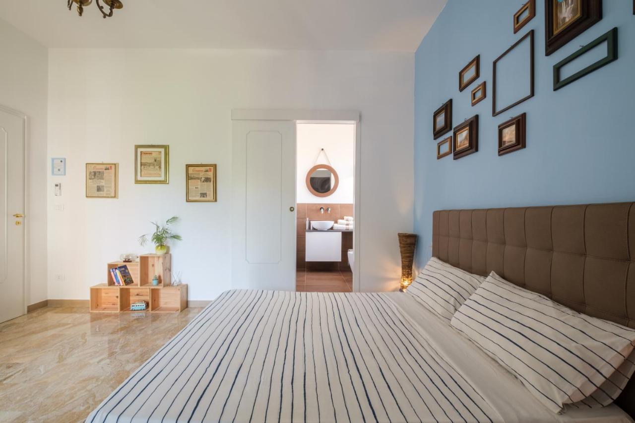 Fabula Rooms 3 Suites With Private Bathroom Bolonia Exterior foto